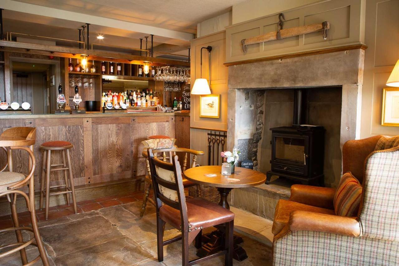 Ye Olde Cheshire Cheese Bed & Breakfast Longnor  Bagian luar foto